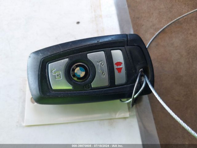 WBA5A5C5XFD521894 BMW 528I