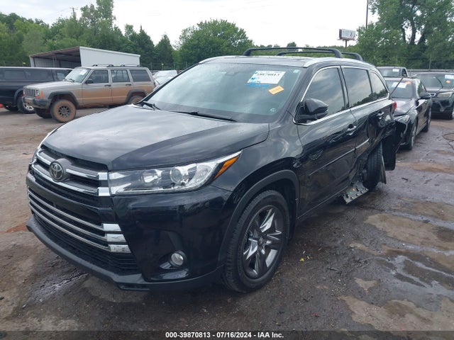 Toyota Highlander Limited Platinum 2018 5TDDZRFH0JS825169 Image 2