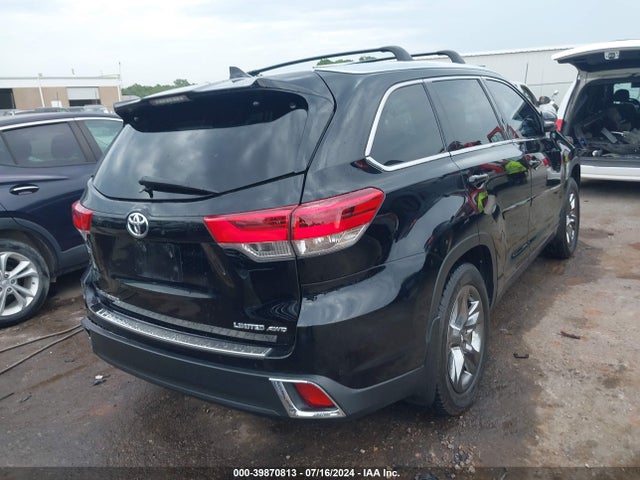 Toyota Highlander Limited Platinum 2018 5TDDZRFH0JS825169 Image 4