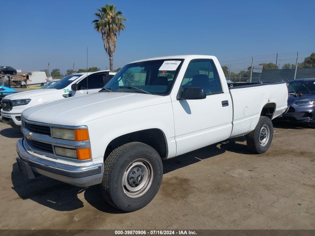 Продажа на аукционе авто 2000 Chevrolet C2500, vin: 1GCGC24R5YR110365, номер лота: 39870906