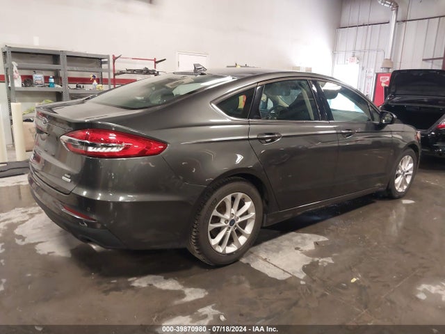Ford FUSION SE 2019 3FA6P0HD2KR251057 Image 4