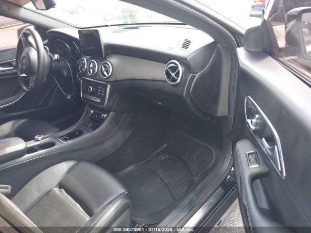 WDDSJ4EB9JN610013 Mercedes-Benz CLA 250
