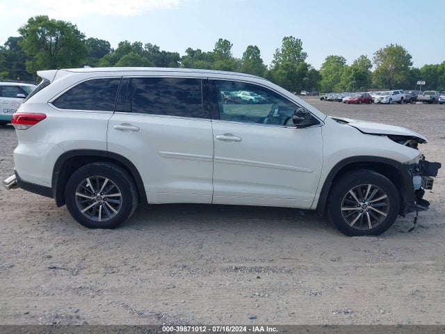 Toyota Highlander Xle 2017 5TDJZRFH7HS513296 Image 13