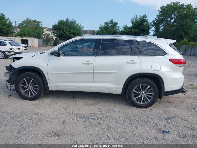 Toyota Highlander Xle 2017 5TDJZRFH7HS513296 Image 14
