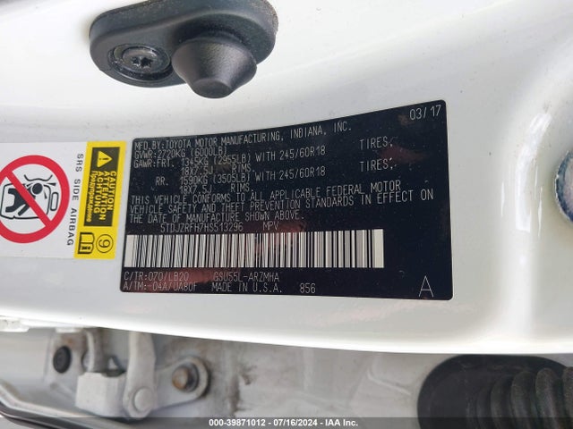 Toyota Highlander Xle 2017 5TDJZRFH7HS513296 Image 9