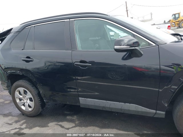 Toyota RAV4 LE 2019 2T3K1RFV3KC006923 Image 14