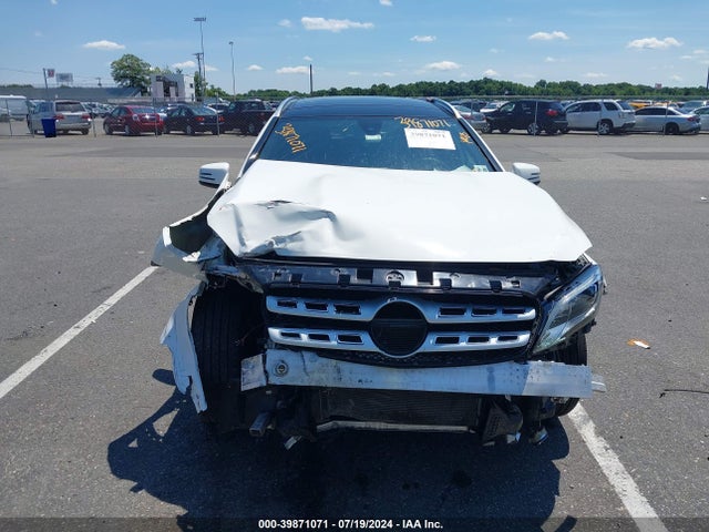 W1NTG4GB9LU029588 Mercedes-Benz Gla 250 4matic