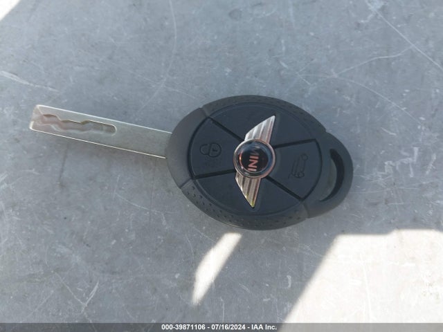 2006 MINI COOPER S WMWRH33596TJ42523 Photo 10