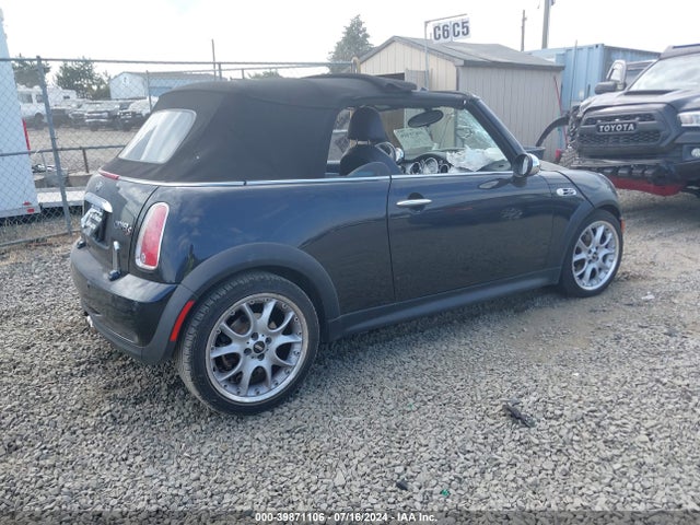2006 MINI COOPER S WMWRH33596TJ42523 Photo 3
