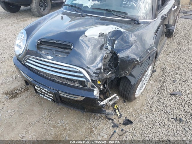 2006 MINI COOPER S WMWRH33596TJ42523 Photo 5