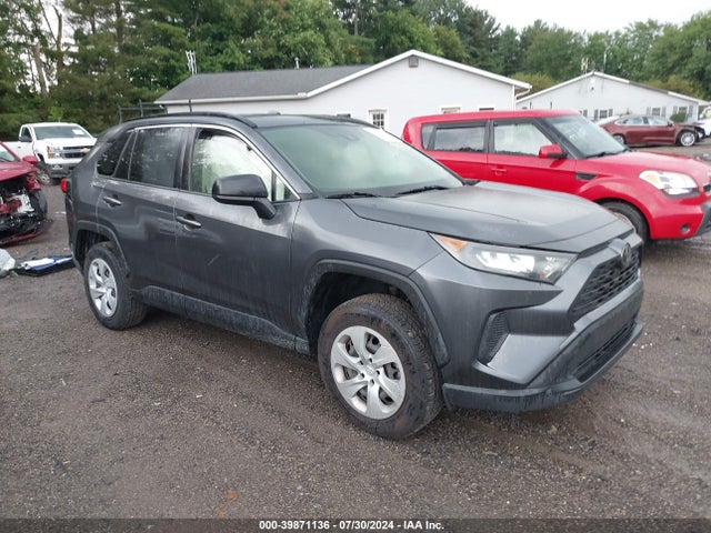 Toyota RAV4 LE 2019 JTMF1RFV3KD024741 головне зображення