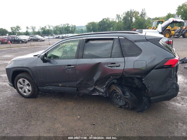 Toyota RAV4 LE 2019 JTMF1RFV3KD024741 Image 14