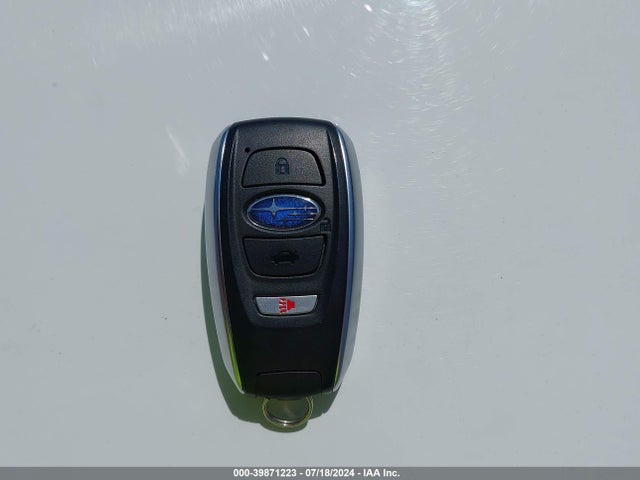JF1GUAFC8R8309181 Subaru Impreza Sport 5-door
