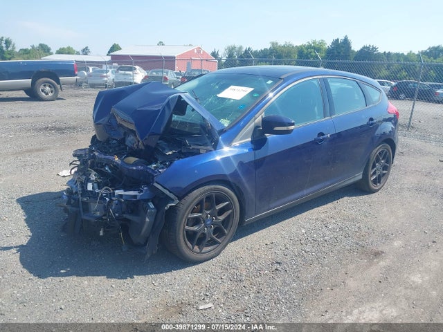 Ford FOCUS SE 2016 1FADP3K23GL263336 Image 2