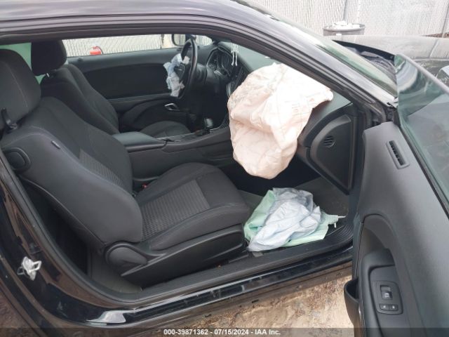 2C3CDZGG4KH607238 Dodge Challenger Sxt Awd