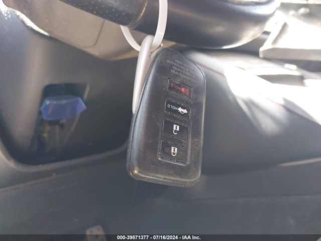 JTHBA1D21H5051799 Lexus IS 200T