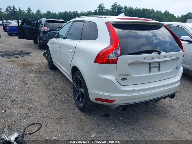 YV4902RS2F2639403 Volvo Xc60 T6 R-design Platinum