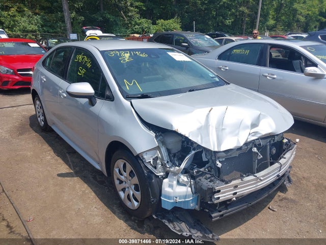Toyota COROLLA LE 2020 5YFEPRAE8LP020703 main image