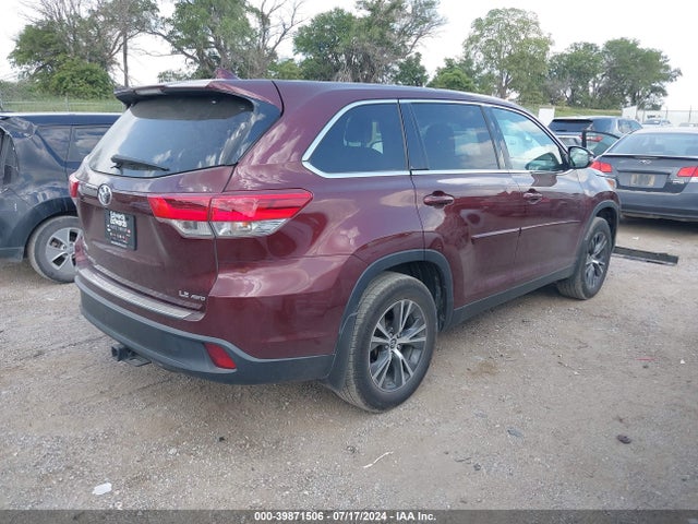 Toyota Highlander Le Plus 2019 5TDBZRFH4KS942942 Image 4