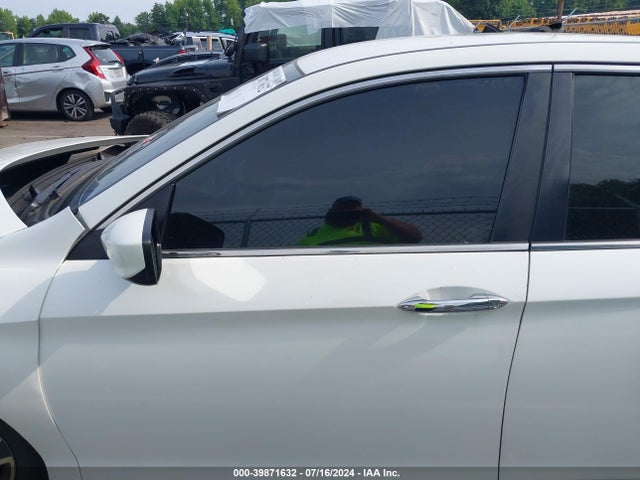 Honda ACCORD LX 2017 1HGCR2F35HA183712 Image 14