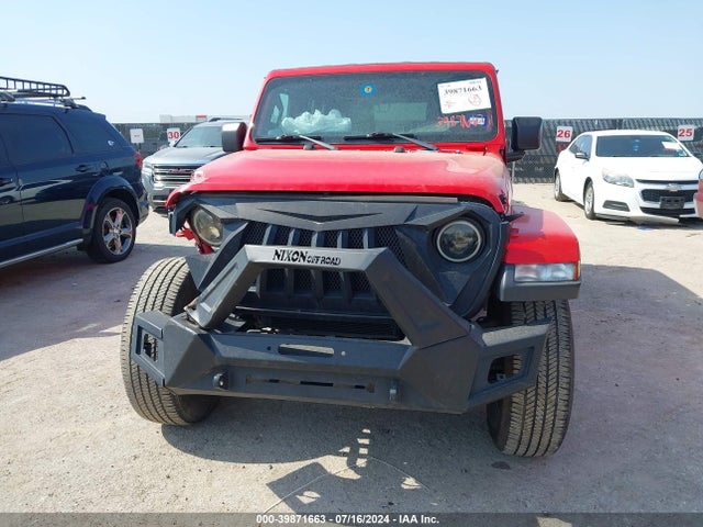 1C4HJXEN4KW591690 Jeep Wrangler Unlimited Sahara 4x4