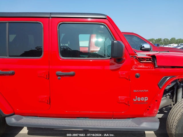 1C4HJXEN4KW591690 Jeep Wrangler Unlimited Sahara 4x4
