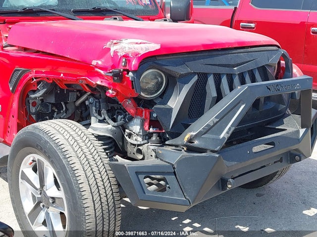 1C4HJXEN4KW591690 Jeep Wrangler Unlimited Sahara 4x4