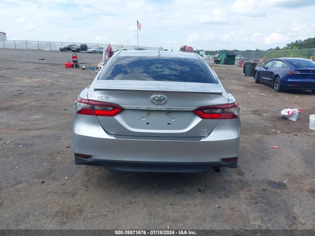 Toyota CAMRY LE 2023 4T1C11AK5PU734647 Image 16