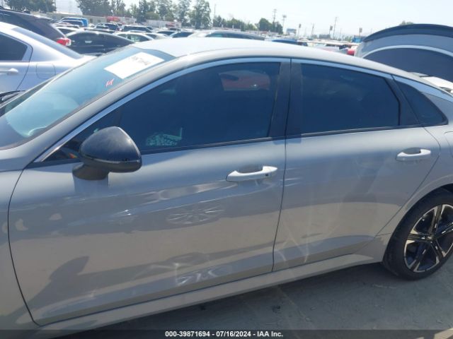 5XXG64J29NG133818 KIA K5 Gt-line