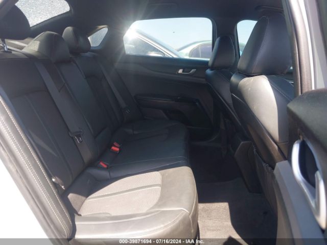 5XXG64J29NG133818 KIA K5 Gt-line