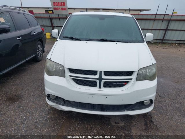 2C4RDGEG0JR201432 Dodge Grand Caravan Gt