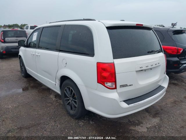 2C4RDGEG0JR201432 Dodge Grand Caravan Gt
