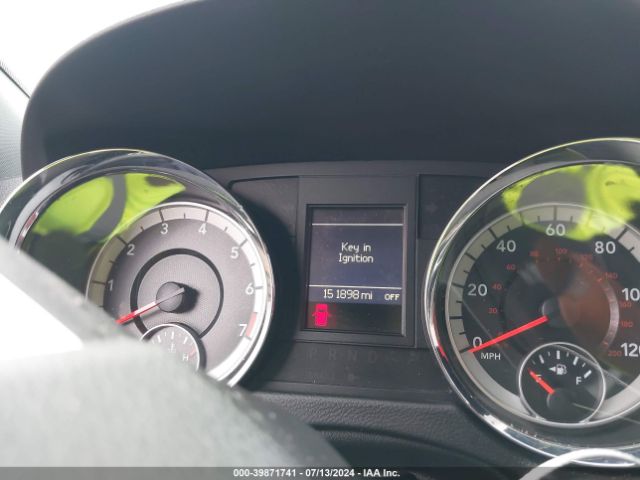 2C4RDGEG0JR201432 Dodge Grand Caravan Gt