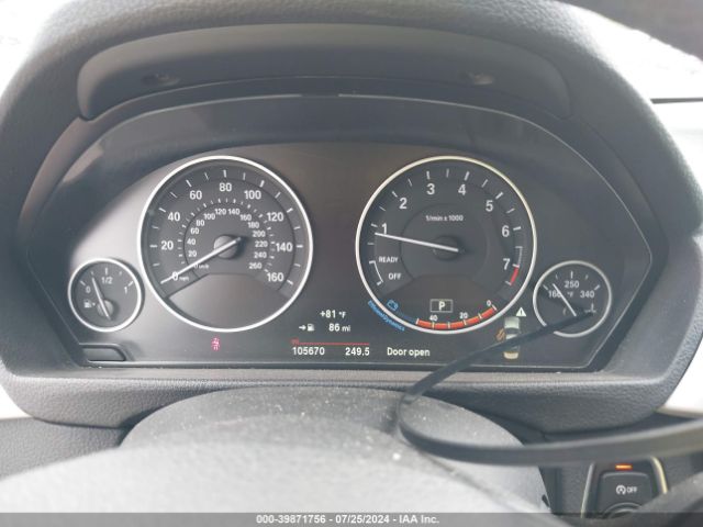 WBA8E5G57JNV02718 BMW 320i Xdrive