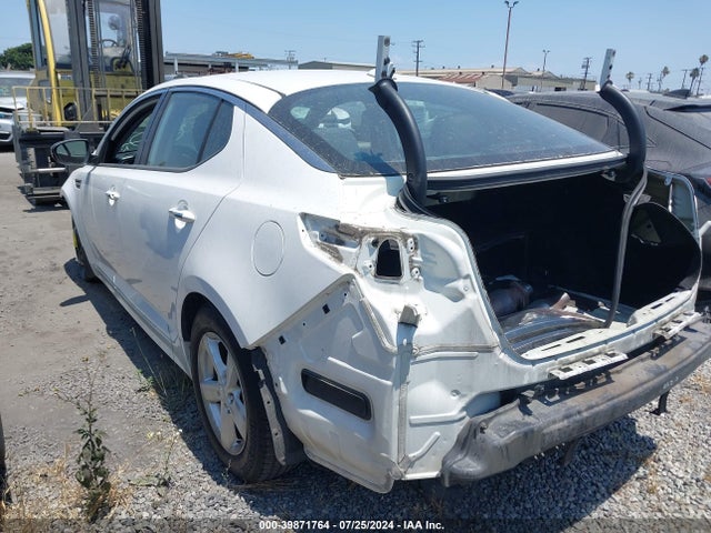 KIA Optima Lx 2015 KNAGM4A77F5633917 Image 3