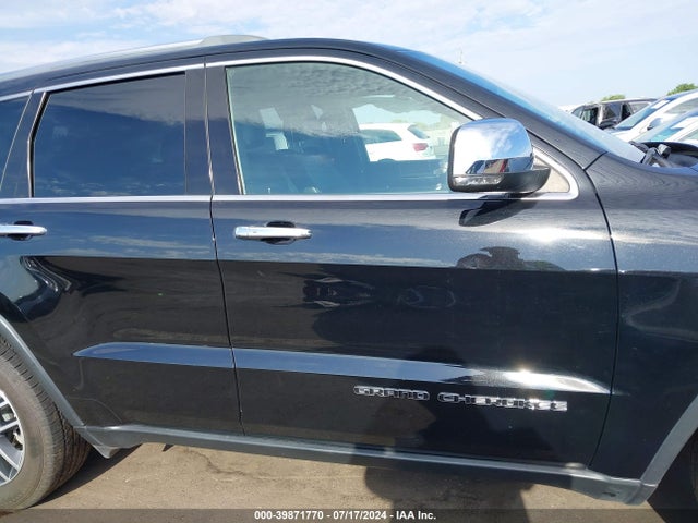 1C4RJEBG5JC451128 Jeep Grand Cherokee Limited 4x2