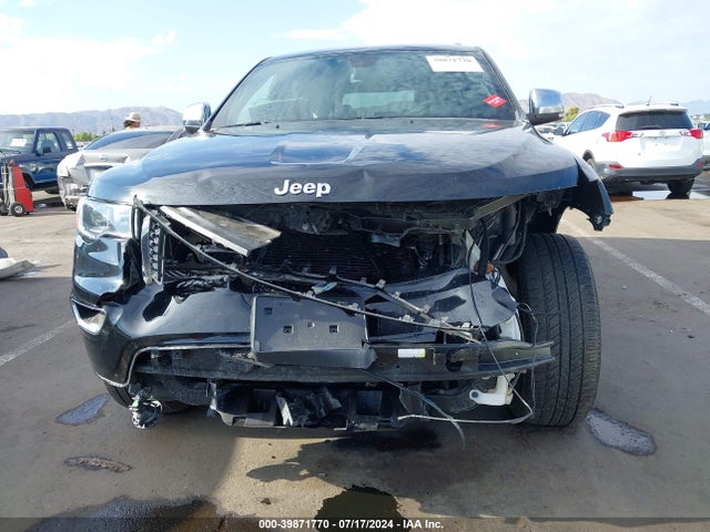 1C4RJEBG5JC451128 Jeep Grand Cherokee Limited 4x2