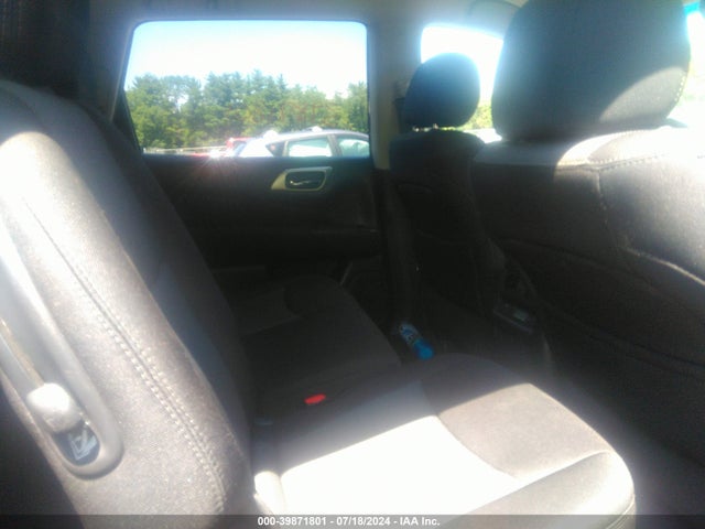 Nissan Pathfinder S 2017 5N1DR2MM0HC680889 Image 8