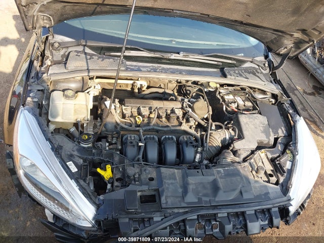 Ford FOCUS SE 2015 1FADP3F26FL204676 Image 10