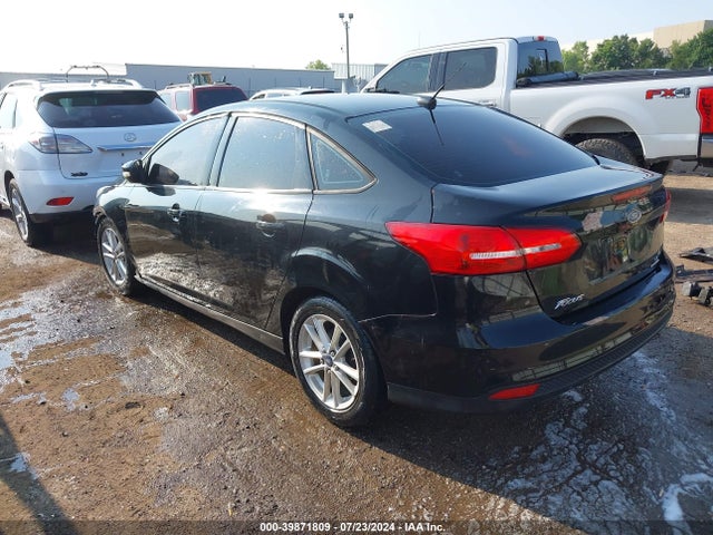 Ford FOCUS SE 2015 1FADP3F26FL204676 Image 3