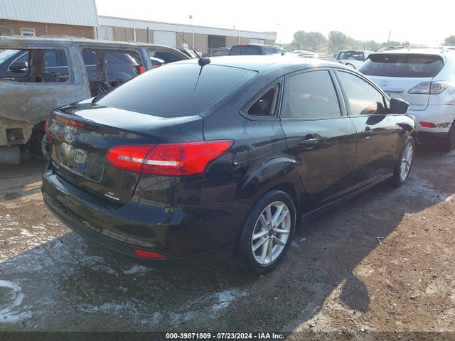 Ford FOCUS SE 2015 1FADP3F26FL204676 Image 4