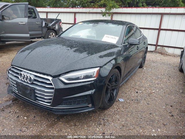 WAUENCF54JA134224 Audi A5 2.0t Premium