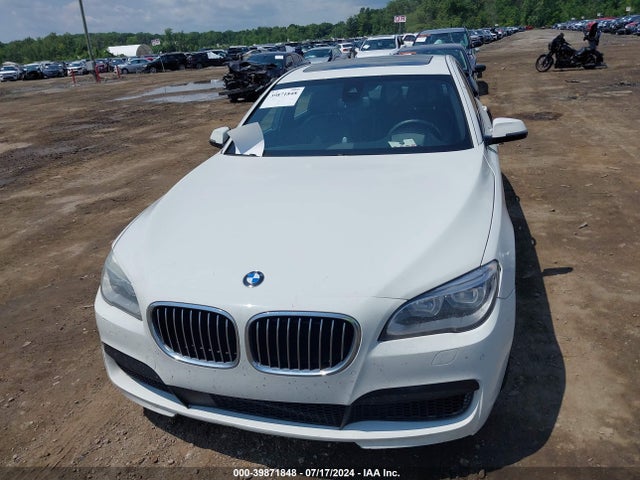 BMW 750li Xdrive 2015 WBAYF8C51FD654690 Image 6
