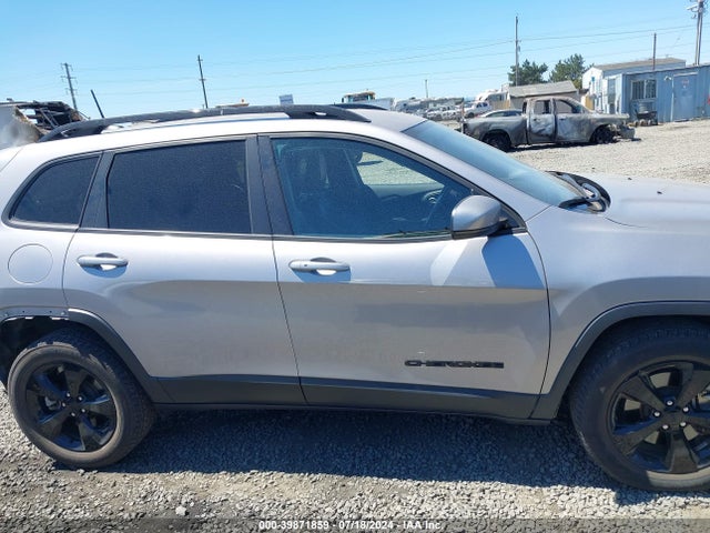 1C4PJMLB2KD490050 Jeep Cherokee Altitude 4x4