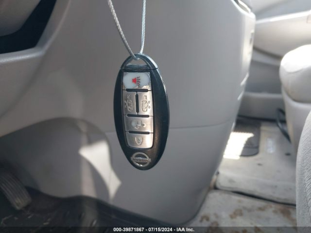 JN8AE2KP0F9125682 Nissan Quest Sv