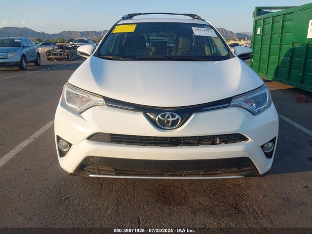 Toyota Rav4 Xle 2016 JTMRFREV8GJ077461 Image 13