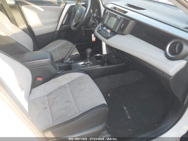 Toyota Rav4 Xle 2016 JTMRFREV8GJ077461 Image 5