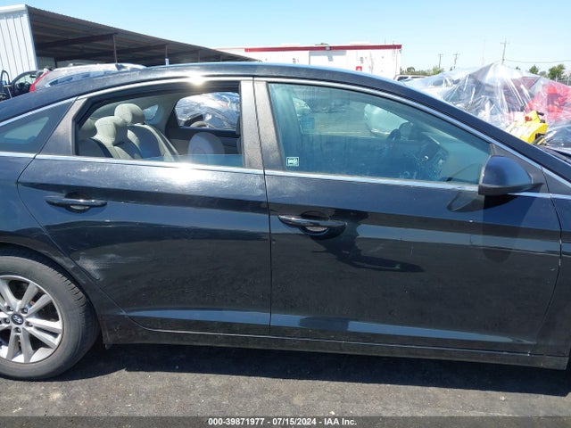Hyundai SONATA SE 2015 5NPE24AFXFH007172 Image 13