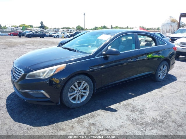Hyundai SONATA SE 2015 5NPE24AFXFH007172 Image 2