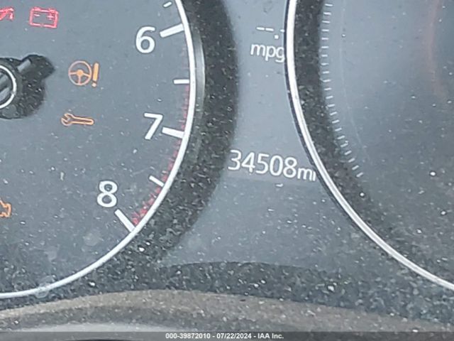 JM1BPAKM4P1613186 Mazda Mazda3 2.5 S Select